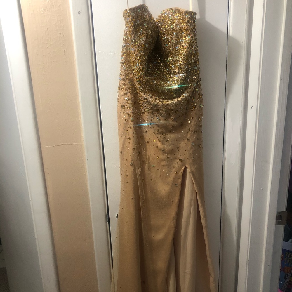 Prom dress